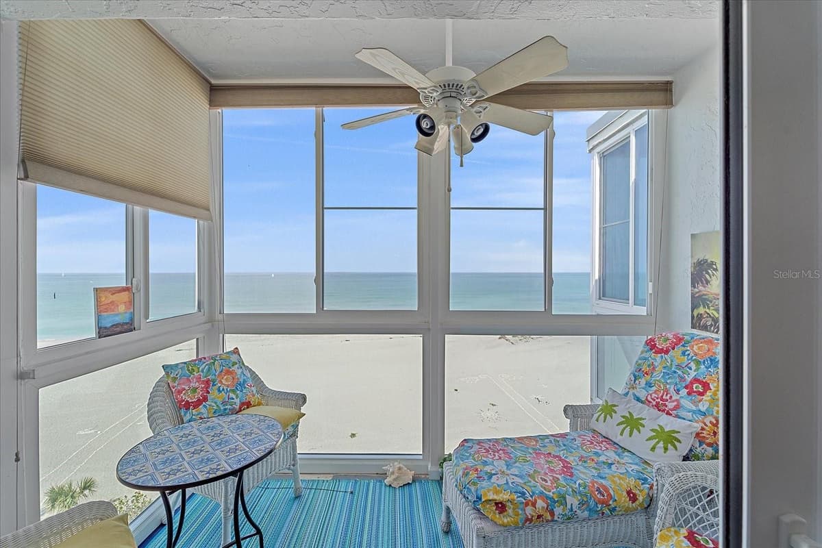 950 TARPON CENTER DRIVE — photo 7 of 26