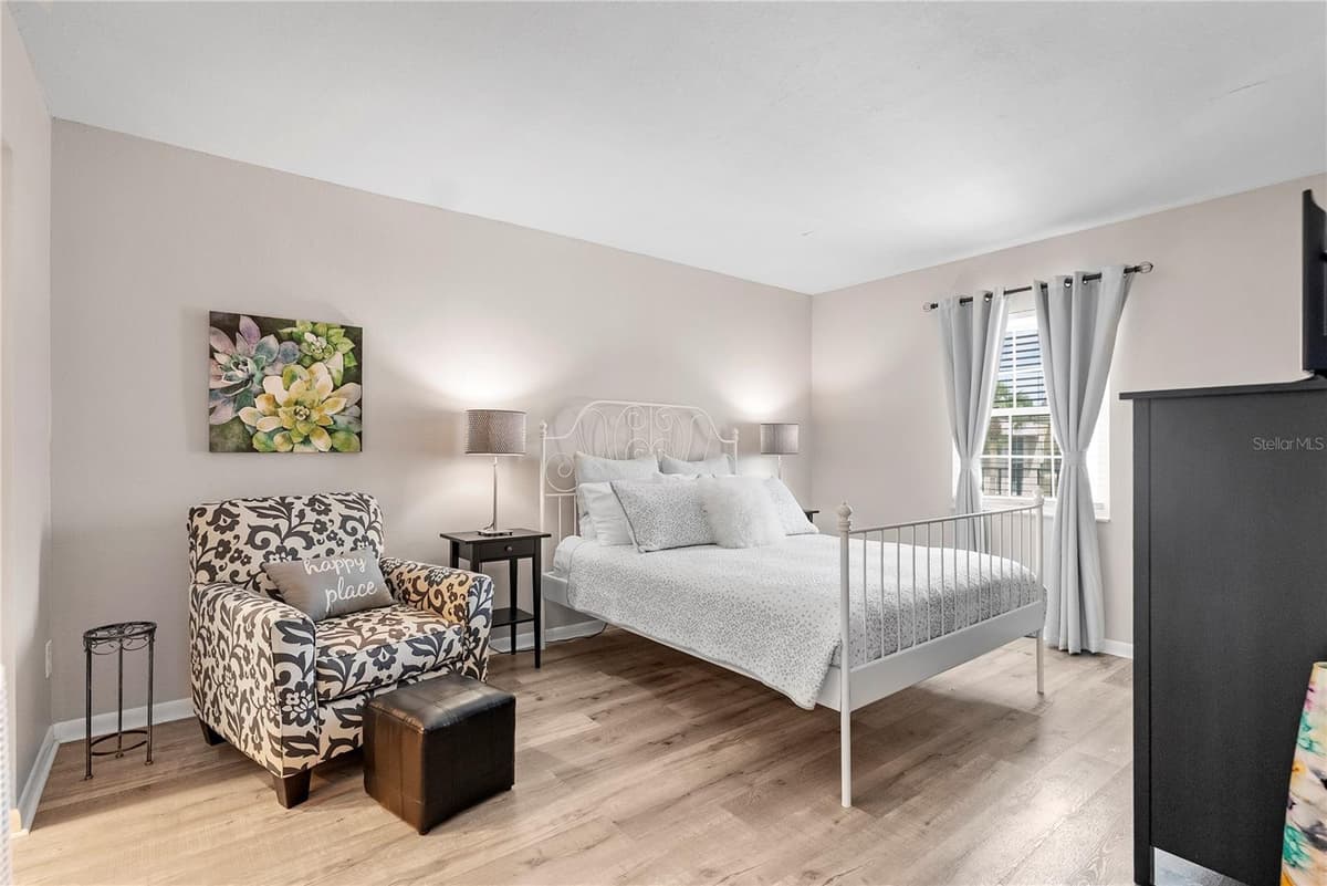 8703 BARDMOOR BOULEVARD — photo 17 of 47
