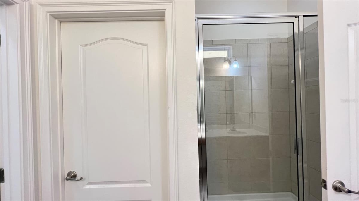 6041 BROAD OAK DRIVE — photo 20 of 85