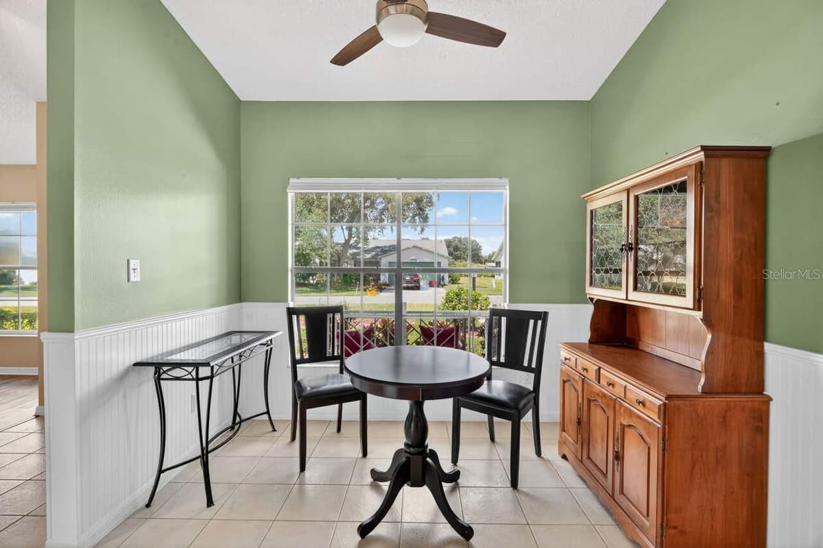 25800 BELLE HELENE — photo 14 of 36
