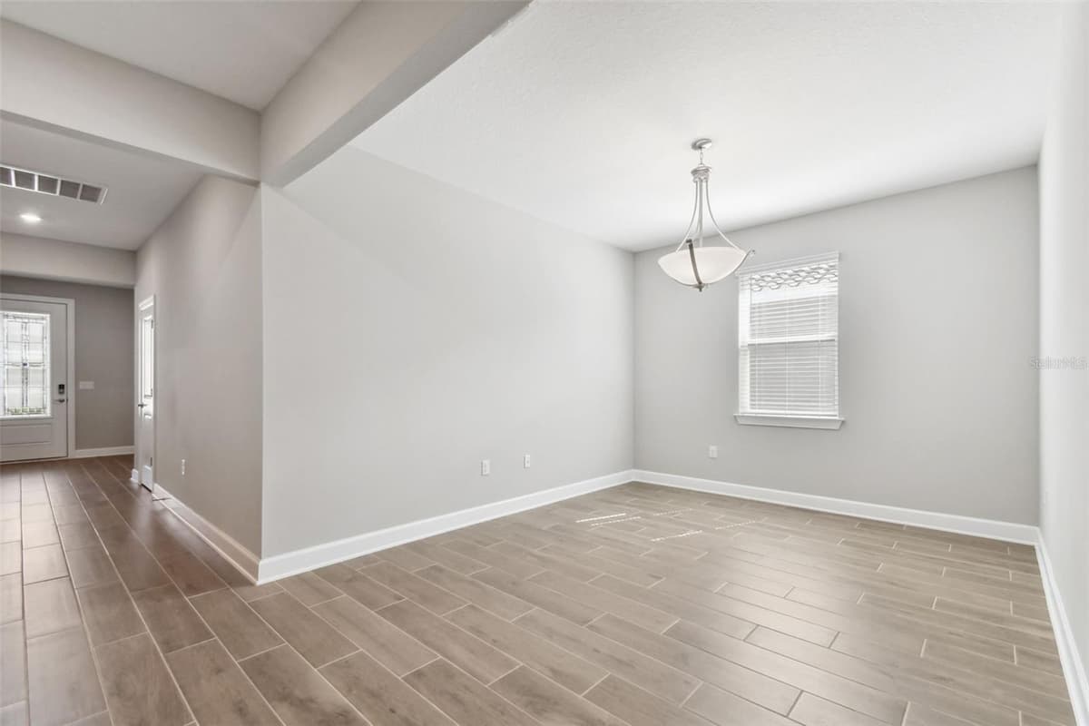 620 NASTURTIUM COURT — photo 7 of 62