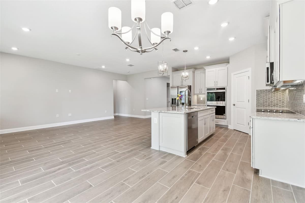 620 NASTURTIUM COURT — photo 19 of 62