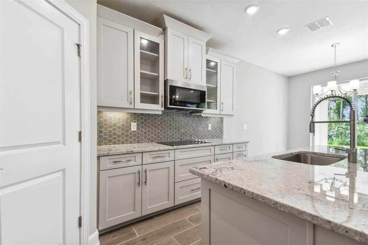 620 NASTURTIUM COURT — photo 12 of 62