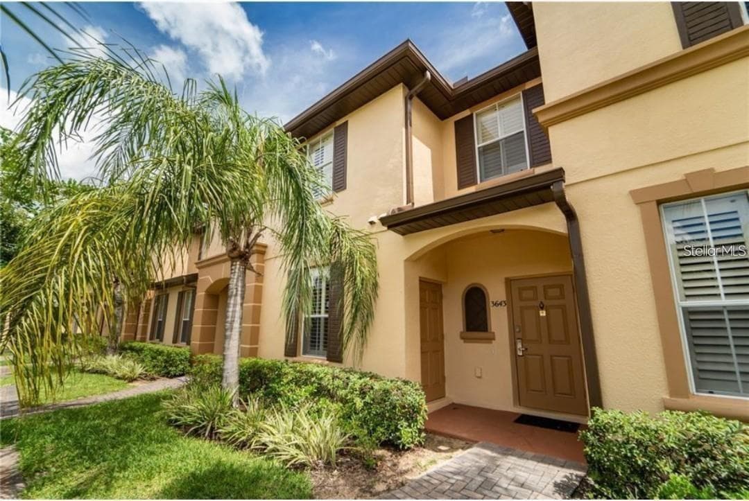 3643 CALABRIA AVENUE — photo 1 of 15