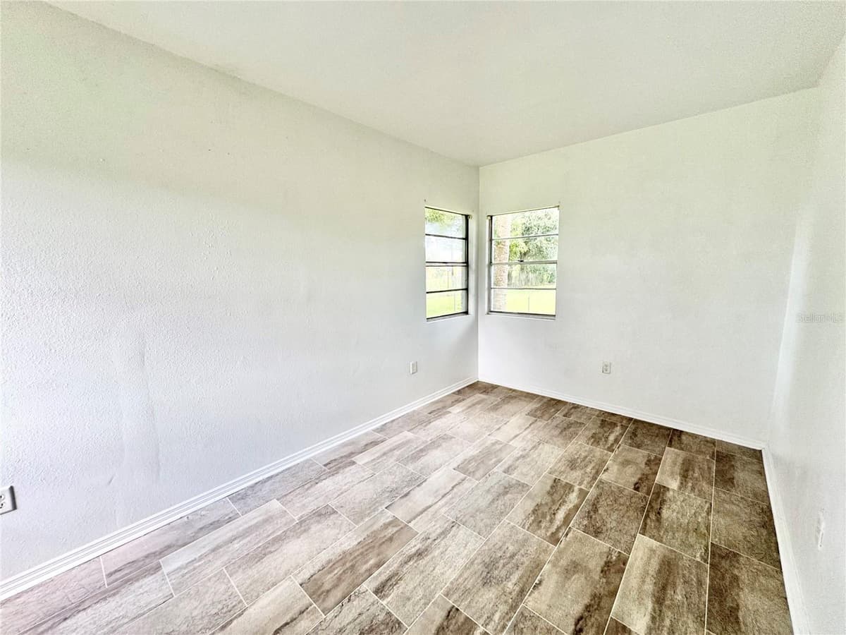412 BAY STREET — photo 12 of 14