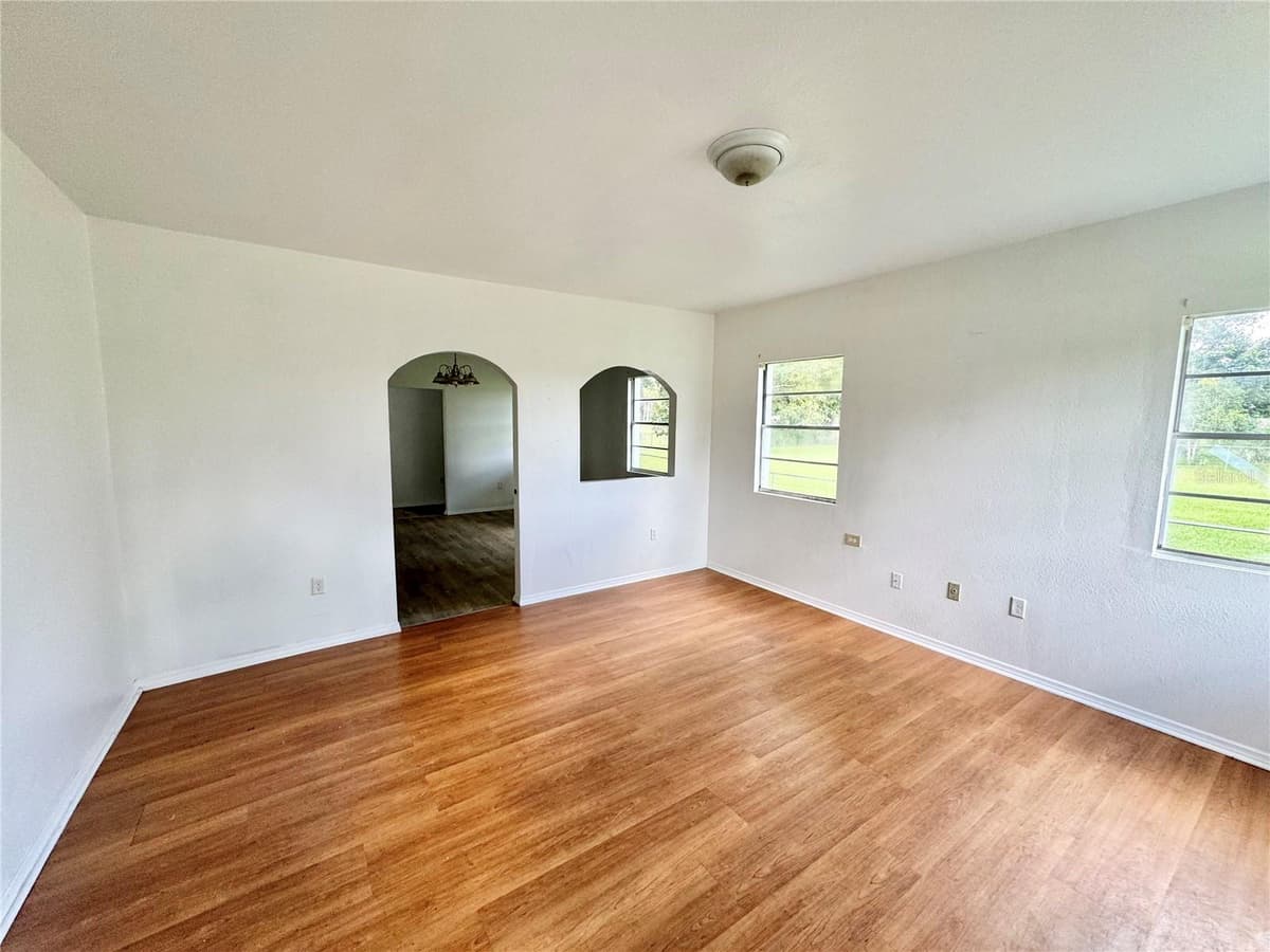 412 BAY STREET — photo 8 of 14
