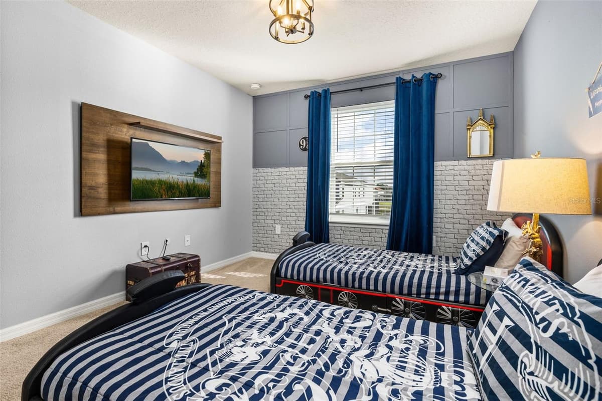 7184 OAKMOSS LOOP — photo 41 of 92