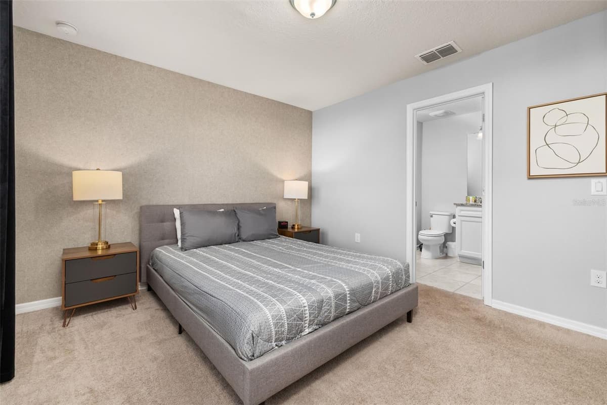 7184 OAKMOSS LOOP — photo 25 of 92