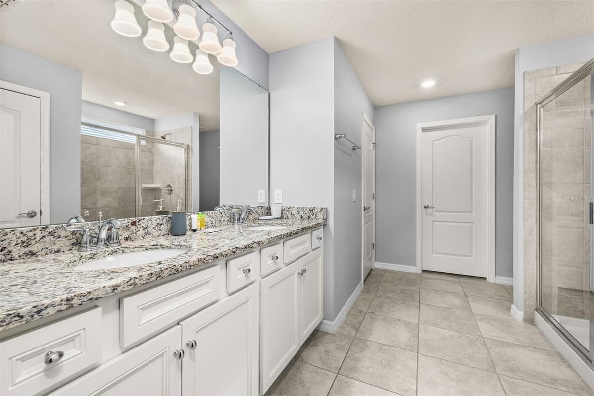 7184 OAKMOSS LOOP — photo 31 of 92