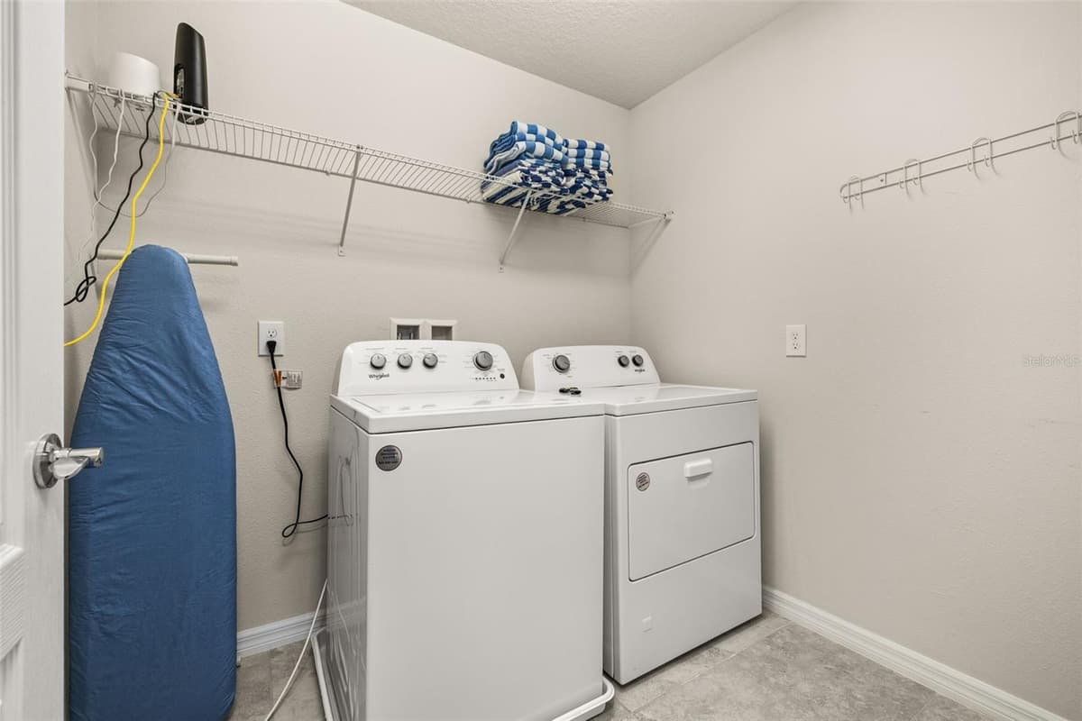 7184 OAKMOSS LOOP — photo 43 of 92
