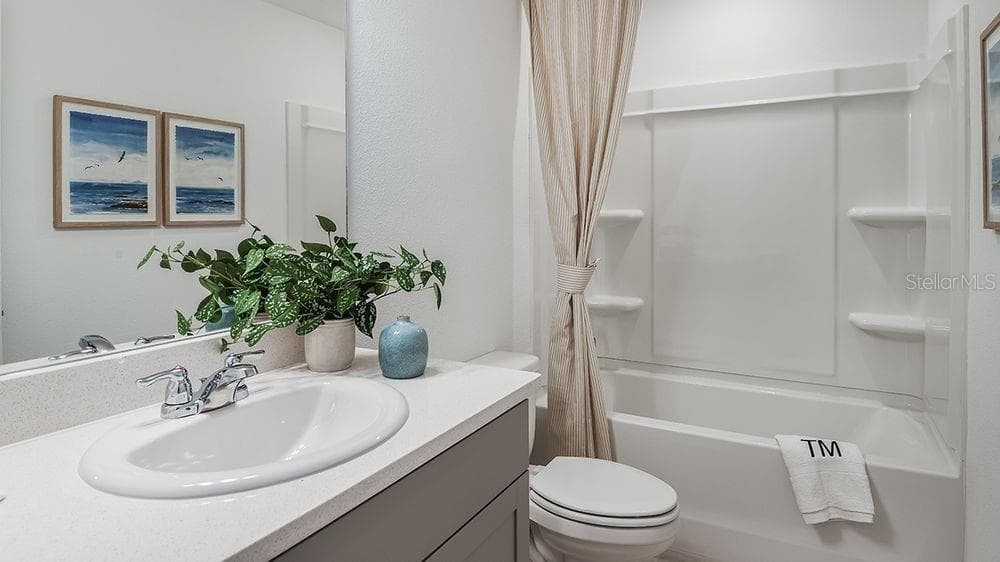 15196 CUZCORRO COURT — photo 13 of 41