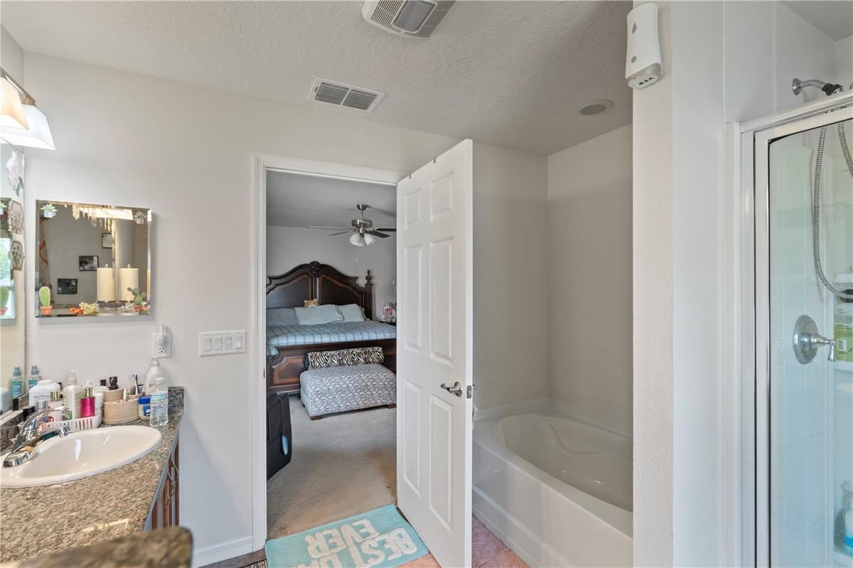 4406 152ND STREET — photo 27 of 37