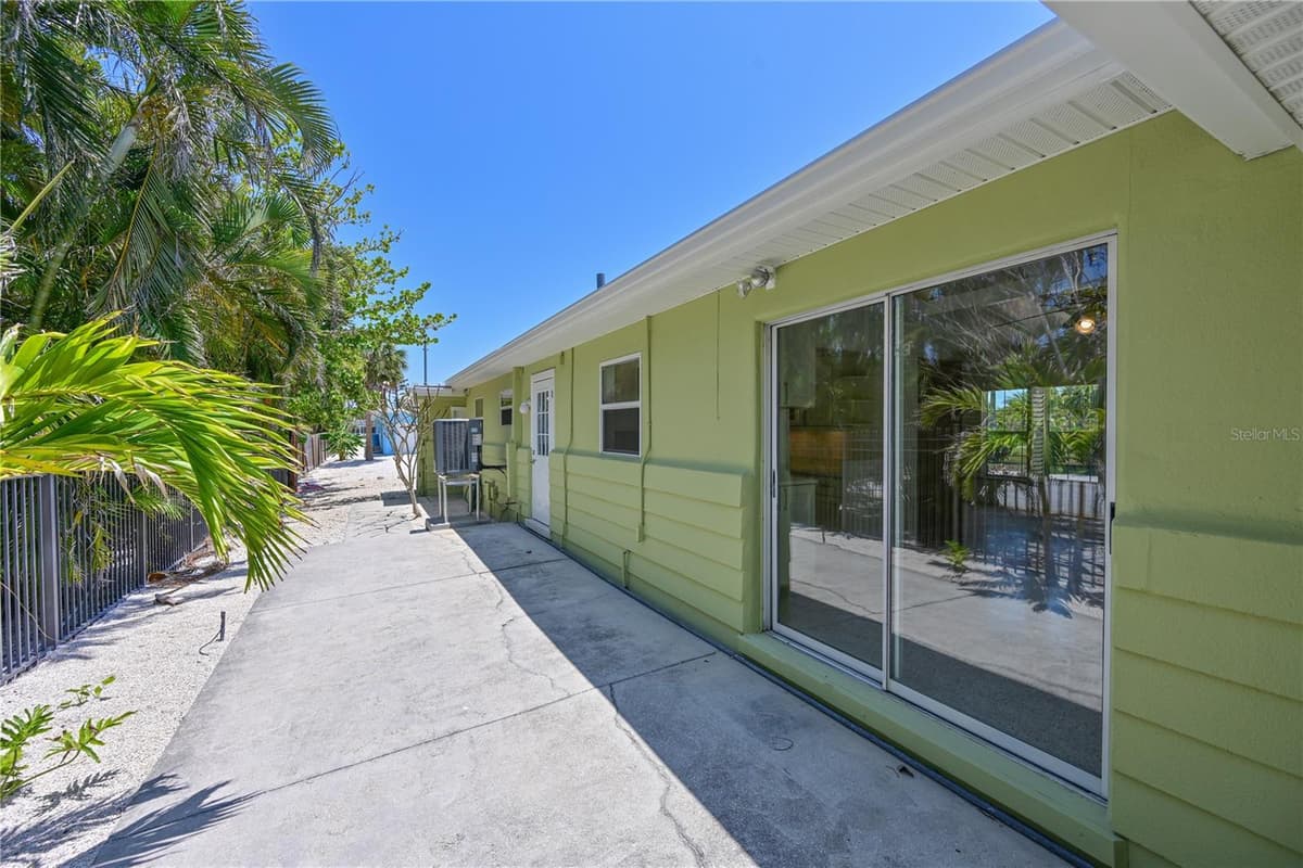 5924 GULF OF MEXICO DRIVE — photo 32 of 46