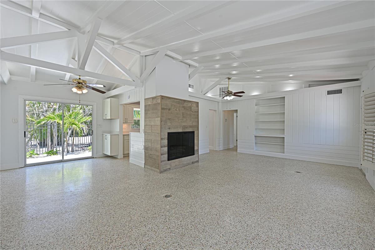 5924 GULF OF MEXICO DRIVE — photo 11 of 46