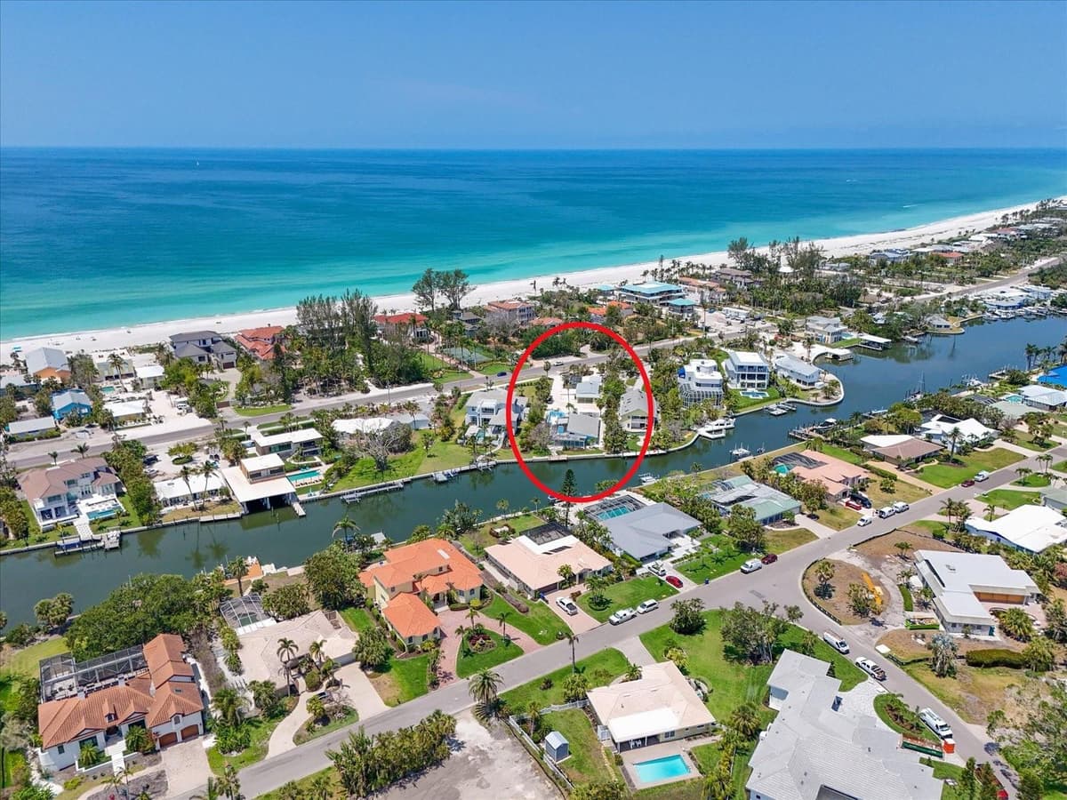 5924 GULF OF MEXICO DRIVE — photo 39 of 46