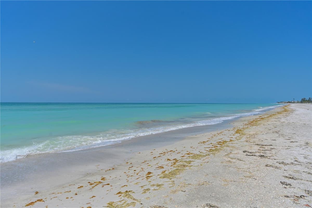 5924 GULF OF MEXICO DRIVE — photo 38 of 46