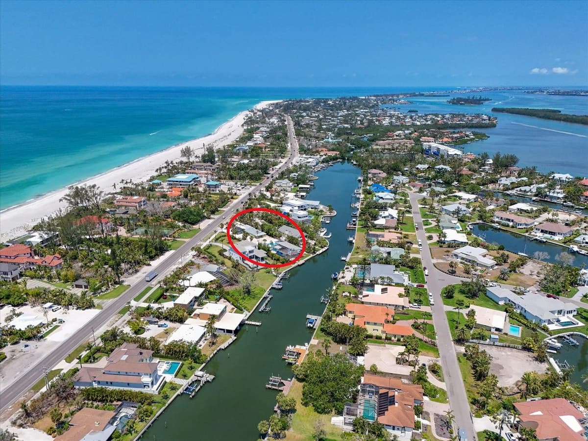 5924 GULF OF MEXICO DRIVE — photo 41 of 46