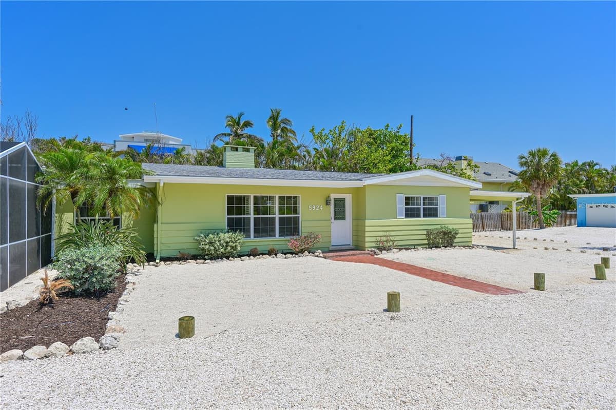 5924 GULF OF MEXICO DRIVE — photo 8 of 46