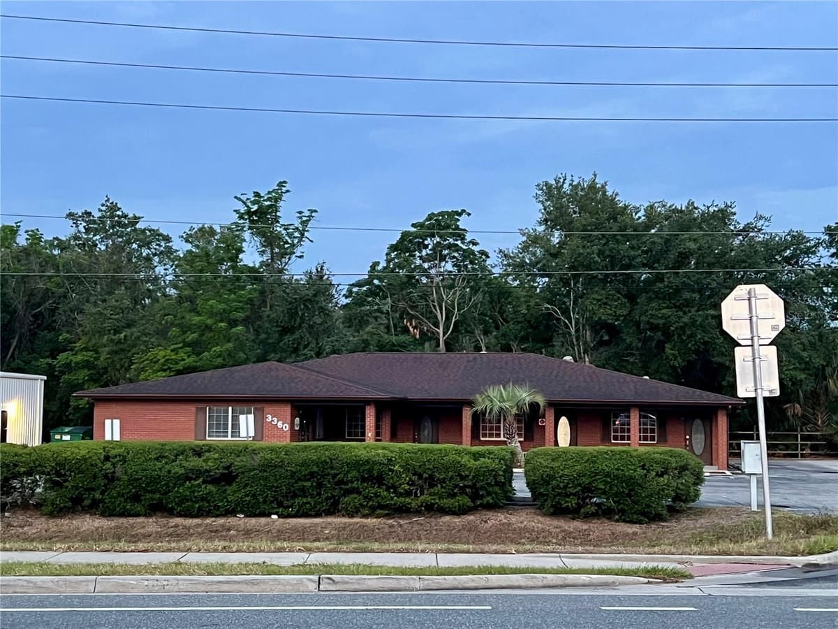 3360 US HIGHWAY 441/27 — photo 2 of 21