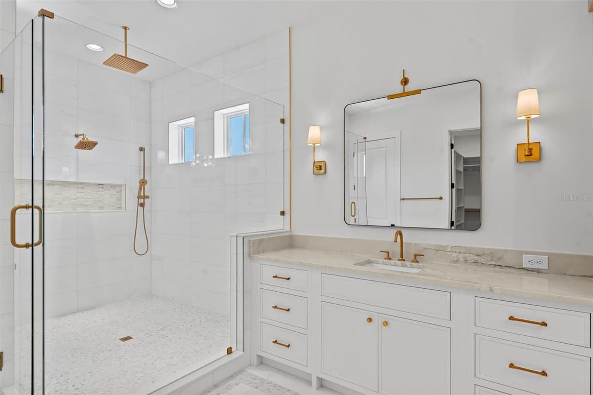 690 GENEVA PLACE — photo 19 of 27