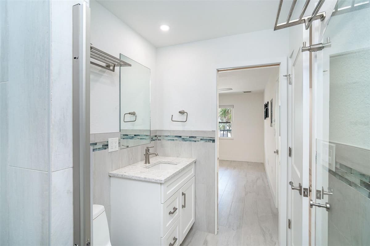 2700 BEACH ROAD — photo 15 of 55