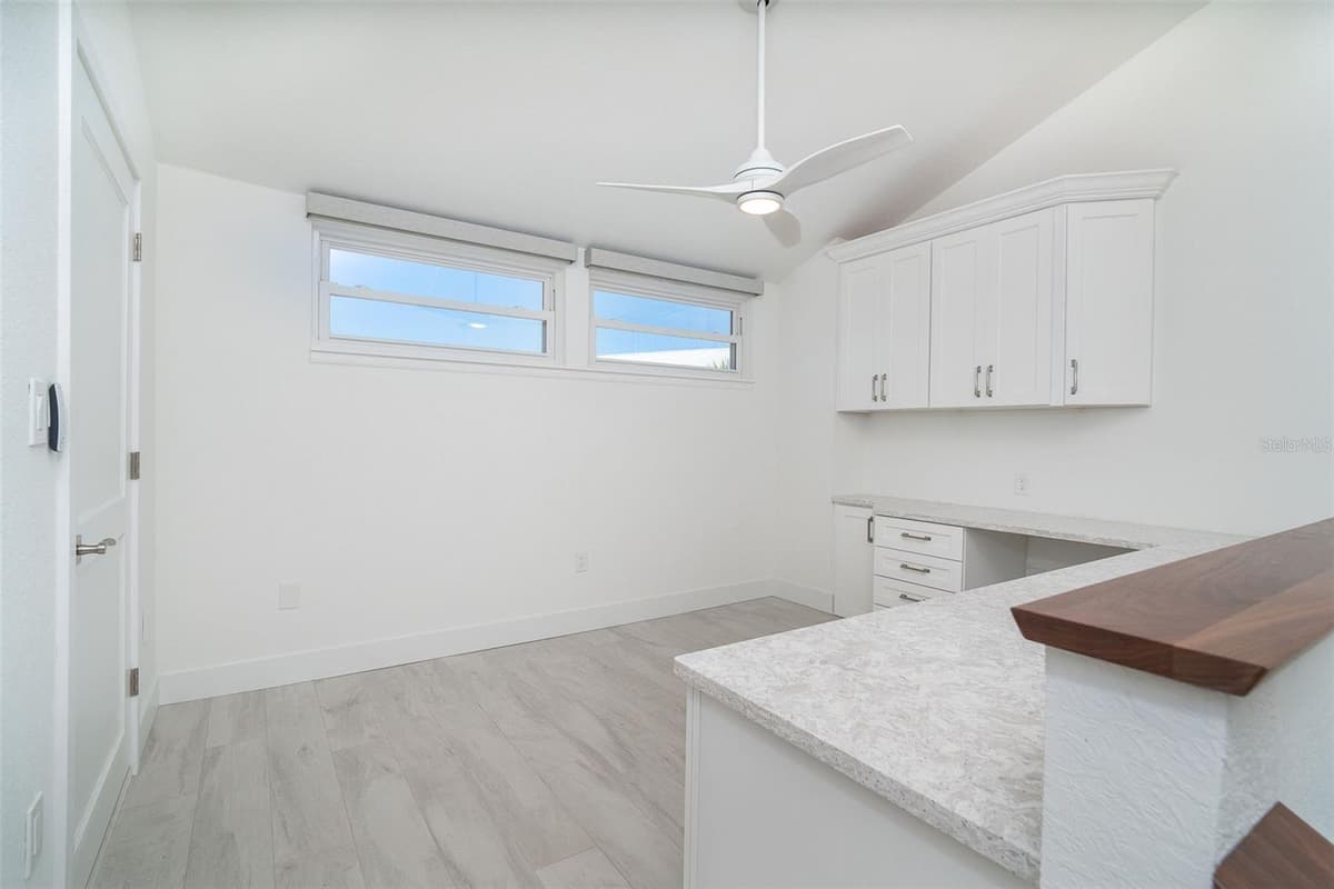 2700 BEACH ROAD — photo 36 of 55