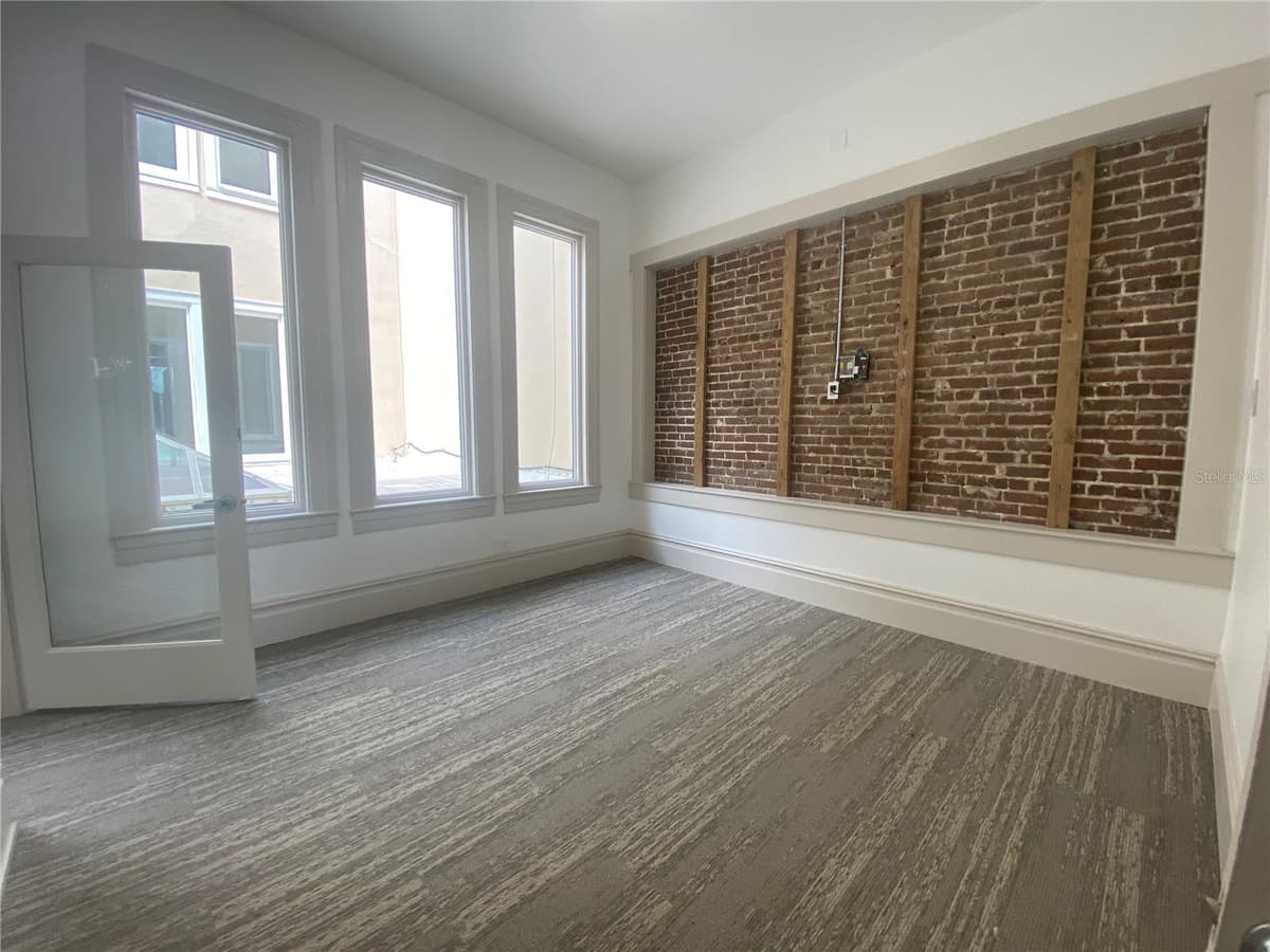 1718 7TH AVENUE — photo 6 of 12