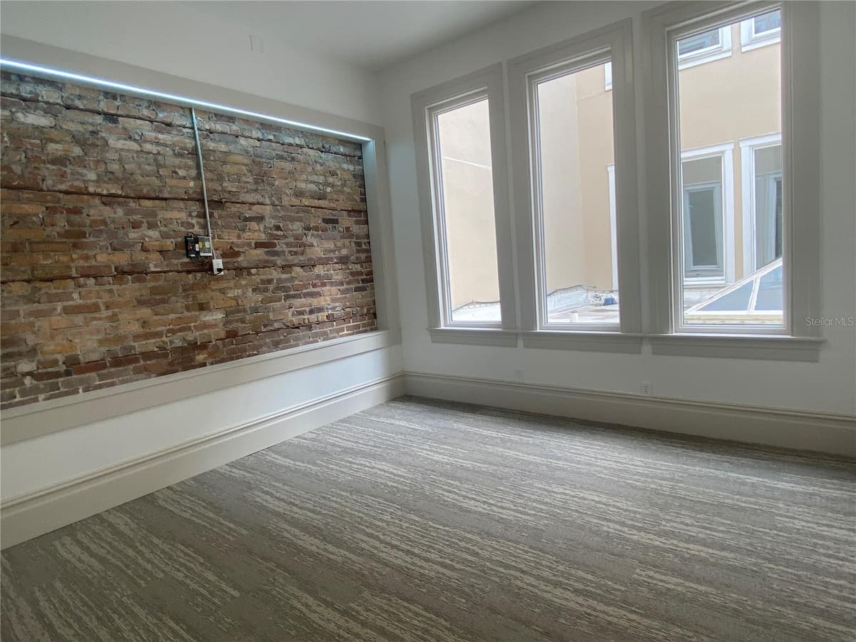 1718 7TH AVENUE — photo 8 of 12