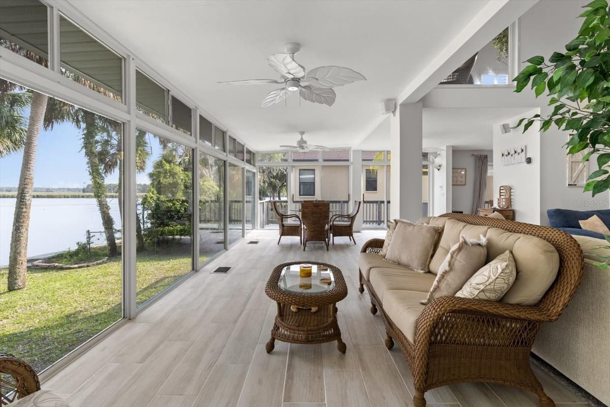 5259 STETSON POINT DRIVE — photo 18 of 67