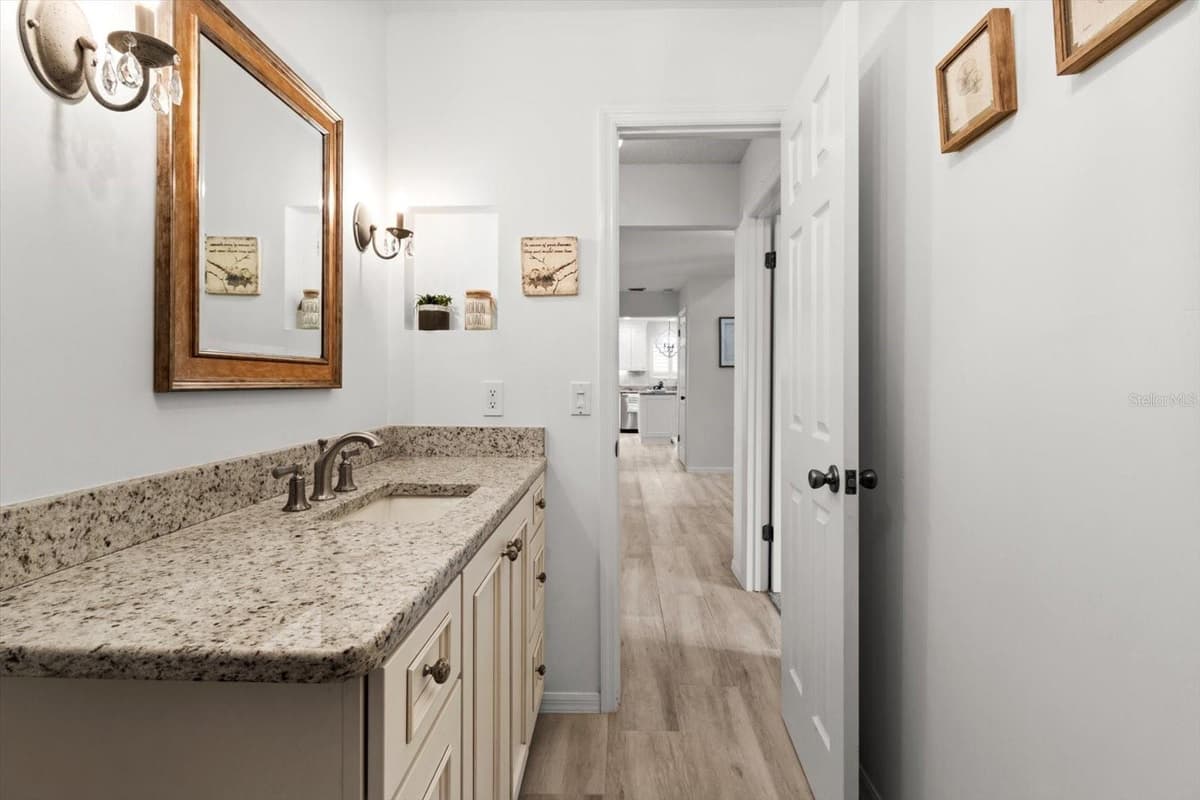 5259 STETSON POINT DRIVE — photo 43 of 67