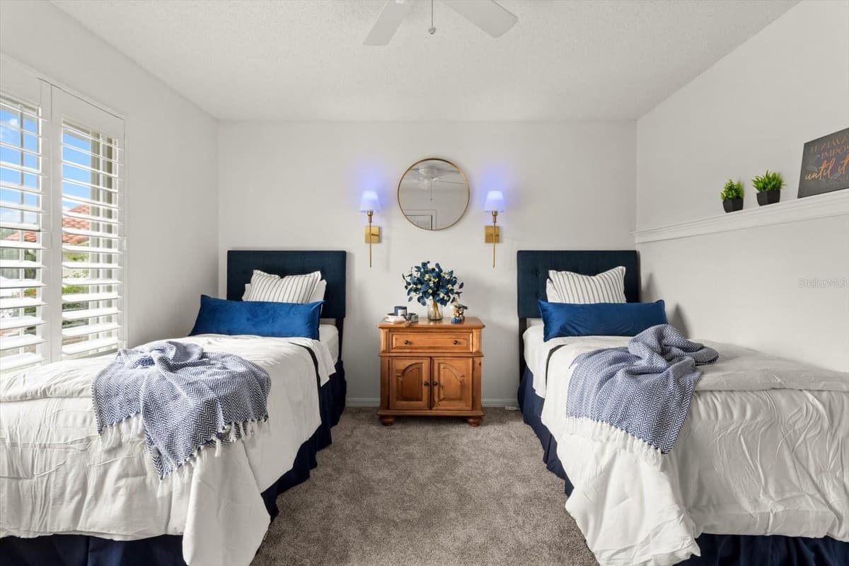 5259 STETSON POINT DRIVE — photo 39 of 67