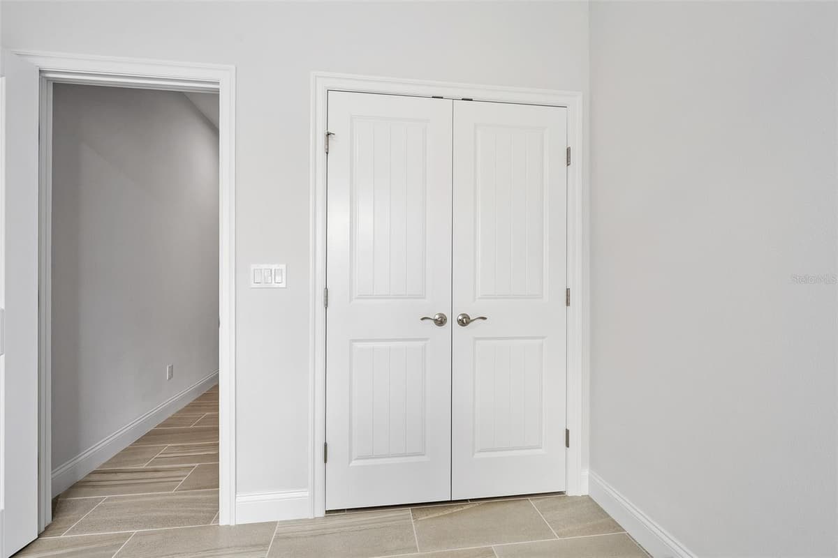 3322 MODENA WAY — photo 36 of 64