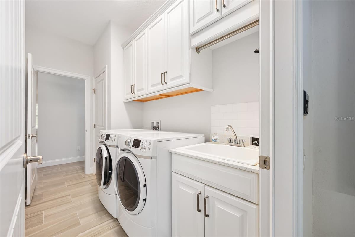 3322 MODENA WAY — photo 42 of 64