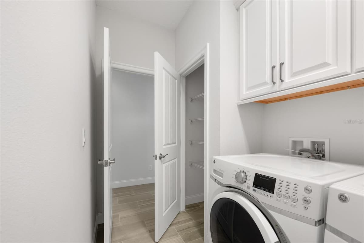 3322 MODENA WAY — photo 43 of 64