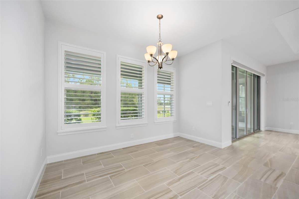 3322 MODENA WAY — photo 17 of 64