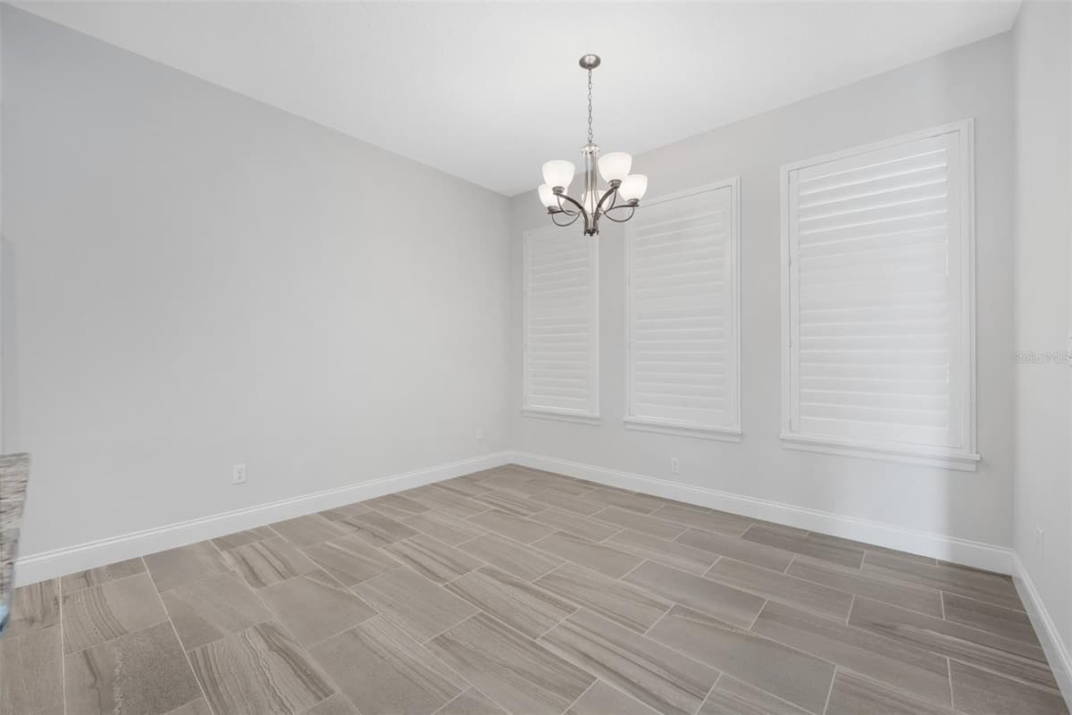 3322 MODENA WAY — photo 20 of 64