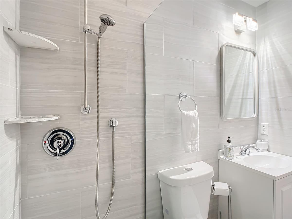 1201 S BEACH CIR — photo 19 of 30