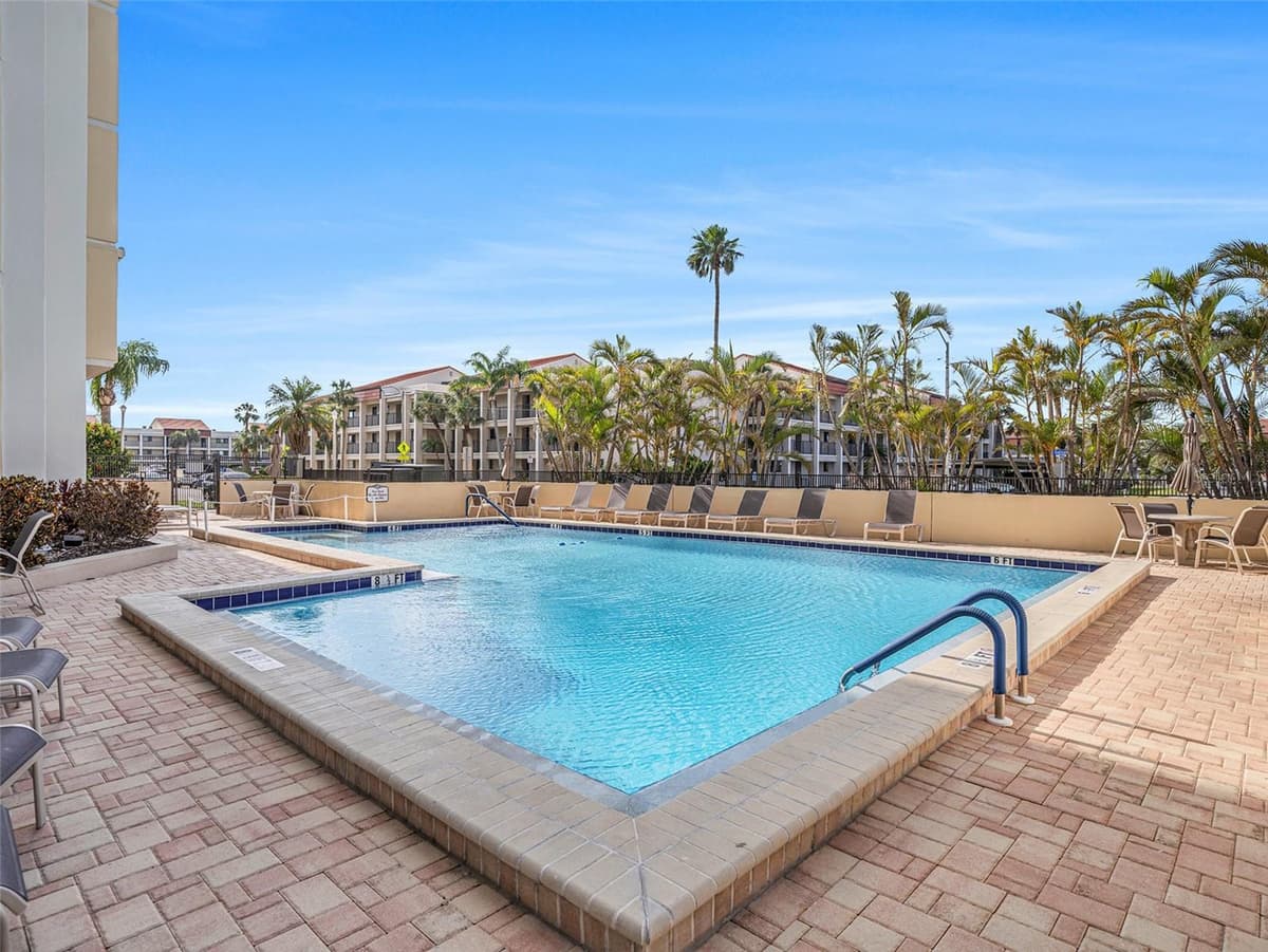 830 GULFVIEW BOULEVARD — photo 5 of 27