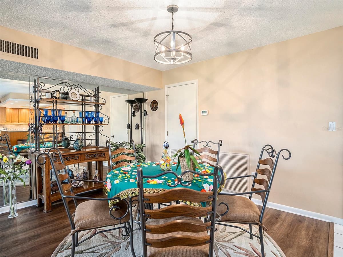 830 GULFVIEW BOULEVARD — photo 18 of 27