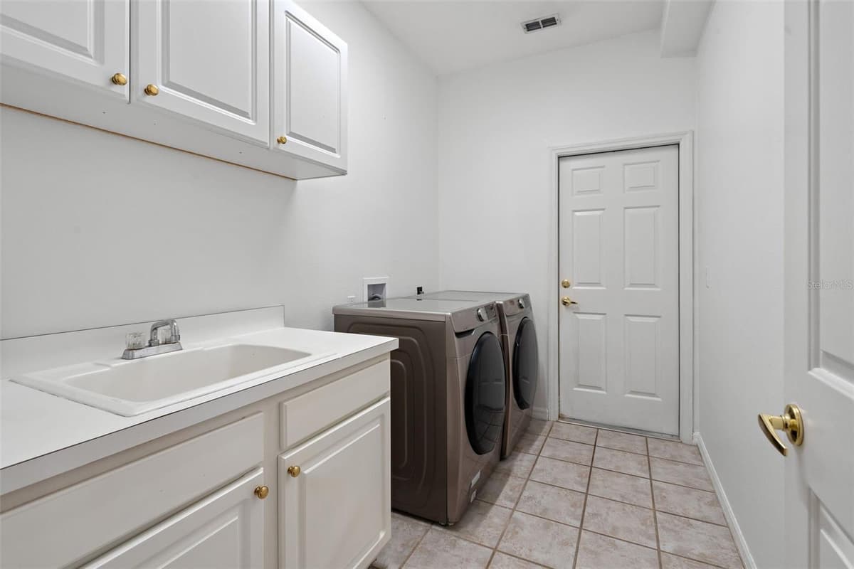 7698 MOUNT CARMEL DRIVE — photo 30 of 47