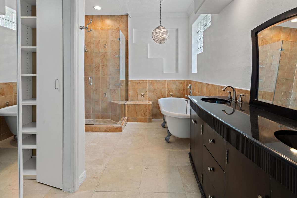 7698 MOUNT CARMEL DRIVE — photo 18 of 47