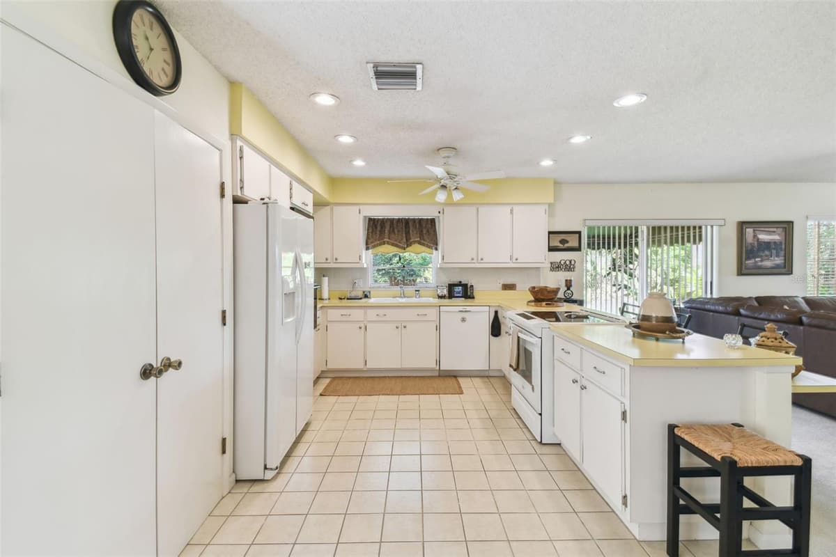 441 SAN JOSE DRIVE — photo 14 of 41