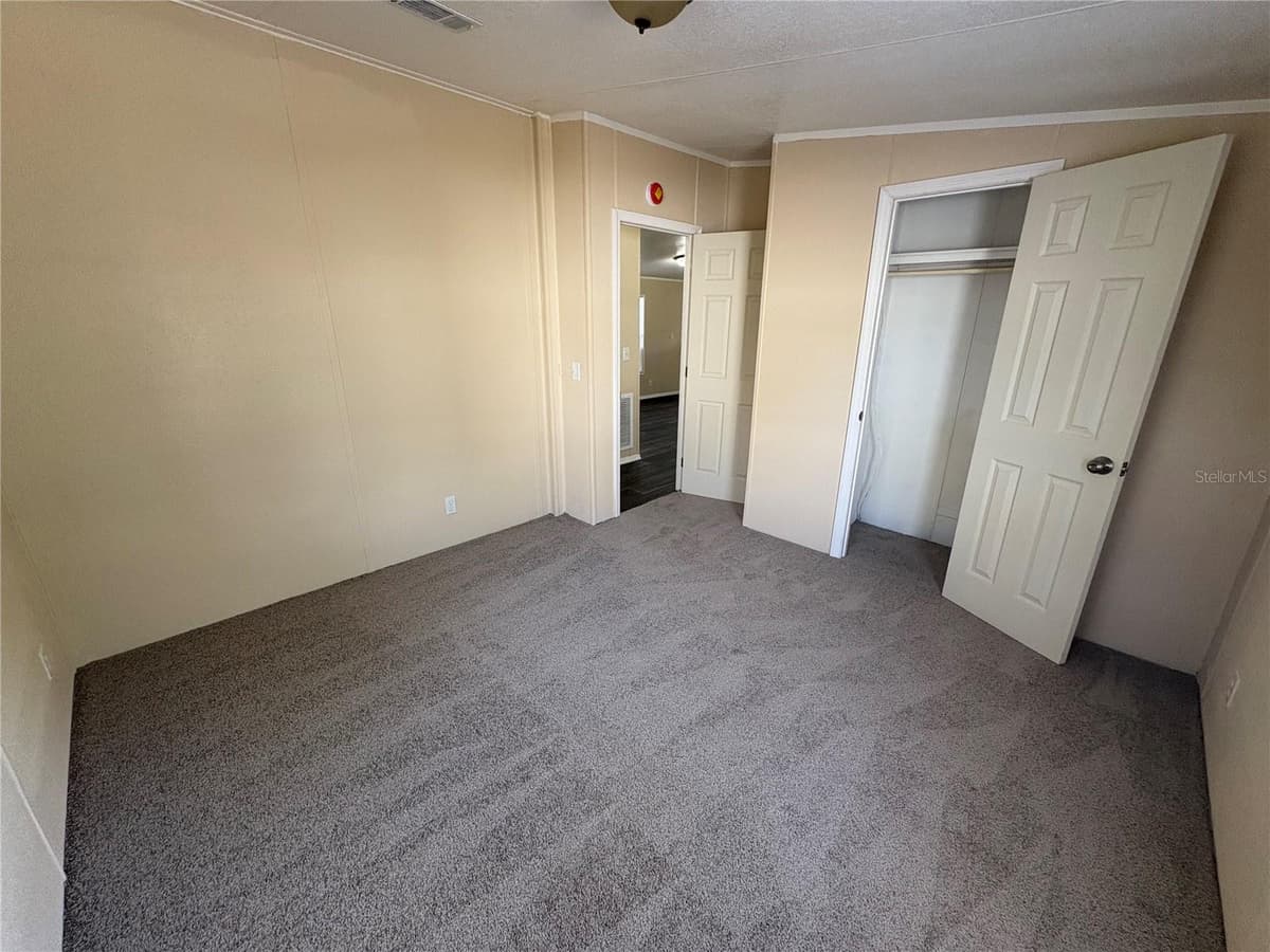 371 HIGHLANDS WAY — photo 5 of 17