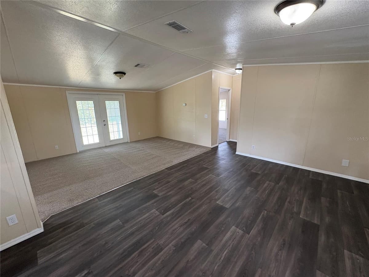 371 HIGHLANDS WAY — photo 2 of 17