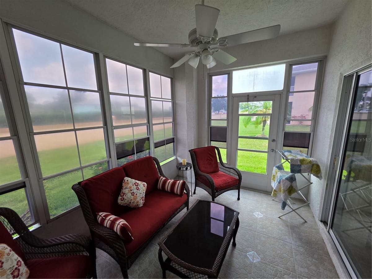 5800 SABAL TRACE DRIVE — photo 34 of 36