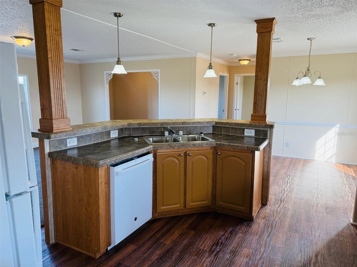 15822 SR 51 — photo 3 of 21
