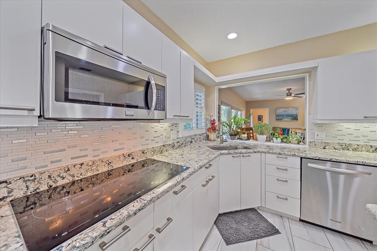 1432 COLONY PLACE — photo 9 of 40