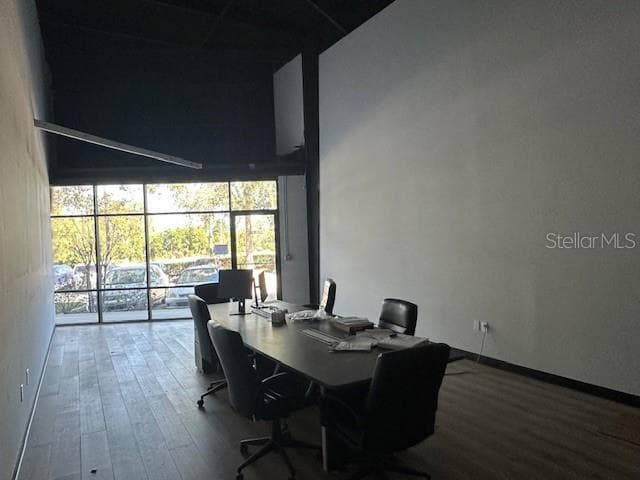 6859 EDGEWATER COMMERCE PARKWAY — photo 12 of 20