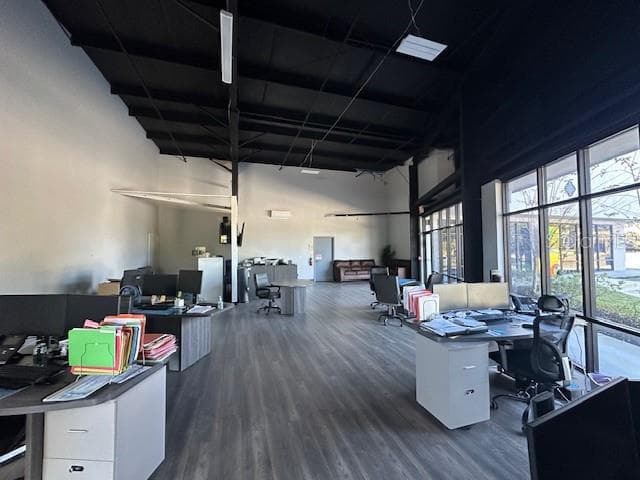 6859 EDGEWATER COMMERCE PARKWAY — photo 11 of 20