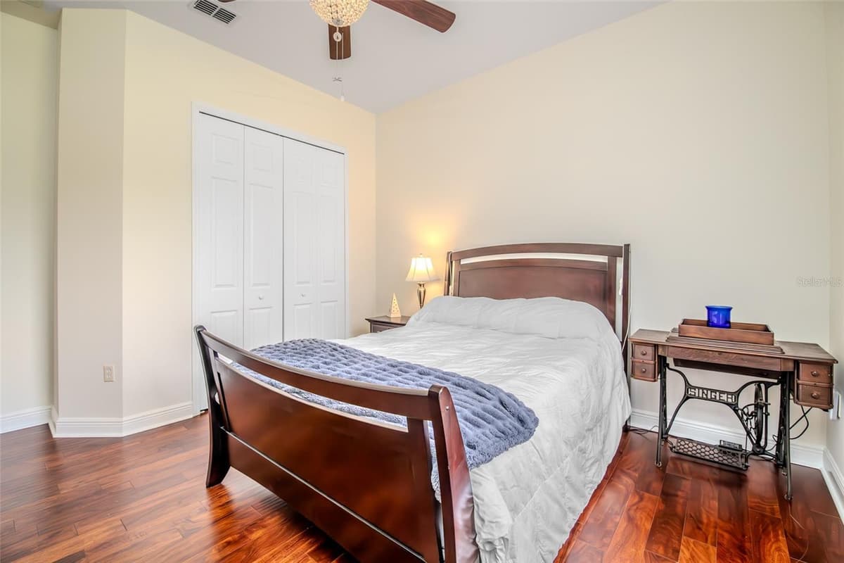 537 MONTAGE LANE — photo 24 of 53